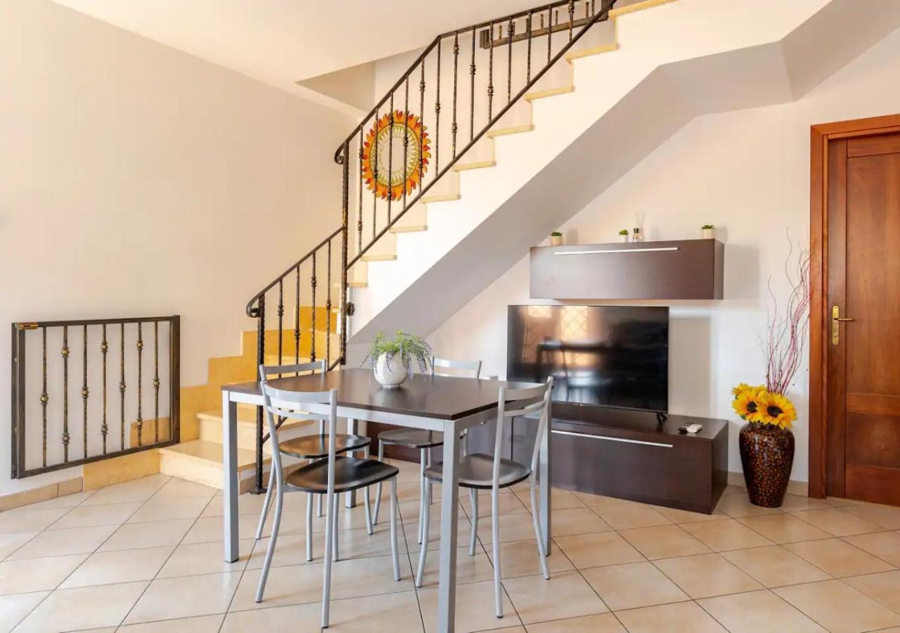 Garden Villa - Free Parking, Wi-Fi E Netflix Fiumicino Exterior foto