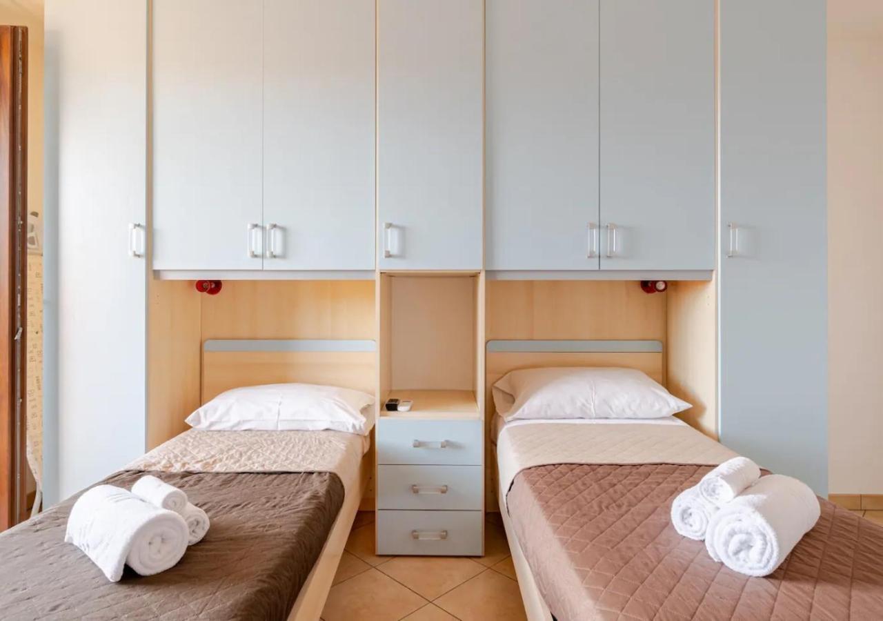 Garden Villa - Free Parking, Wi-Fi E Netflix Fiumicino Exterior foto